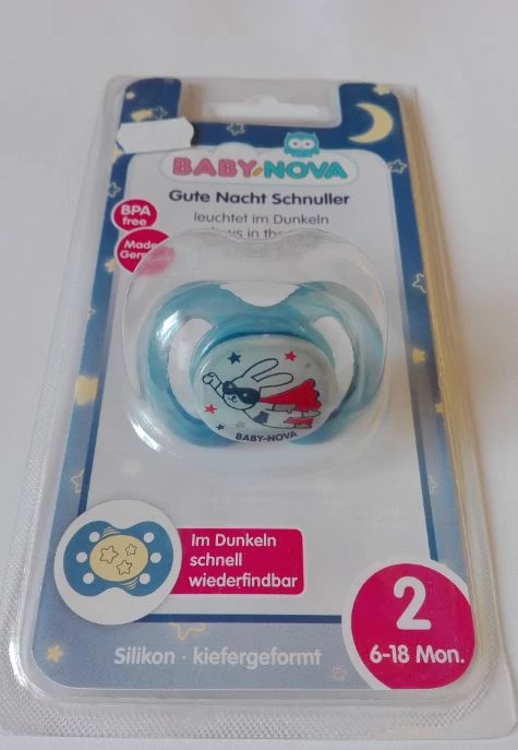 Baby-Nova ortodontikus szilikon éjszakai cumi 2-es méret - 1 db - szuperhős Nyúl